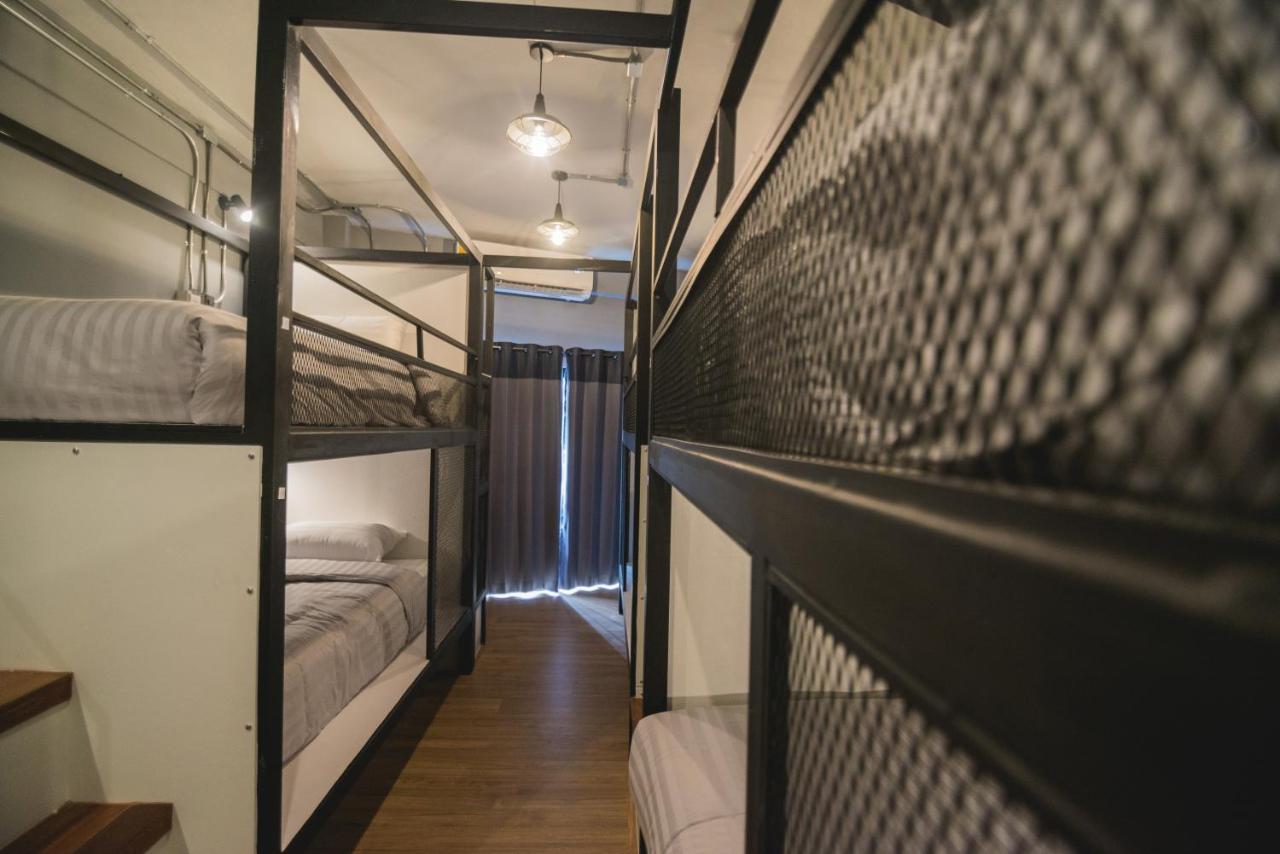 Chernchan Hostel Chanthaburi Exterior photo